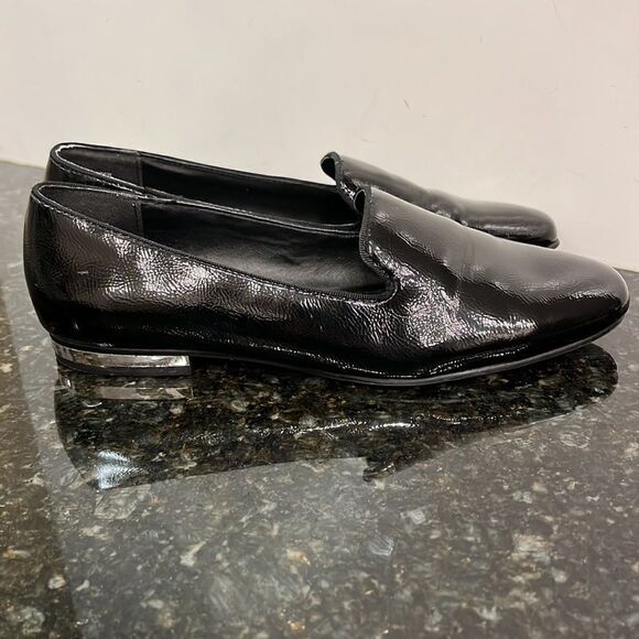 ANN TAYLOR FACTORY BLACK Patent LOAFER FLATS Size 7M - Picture 1 of 9
